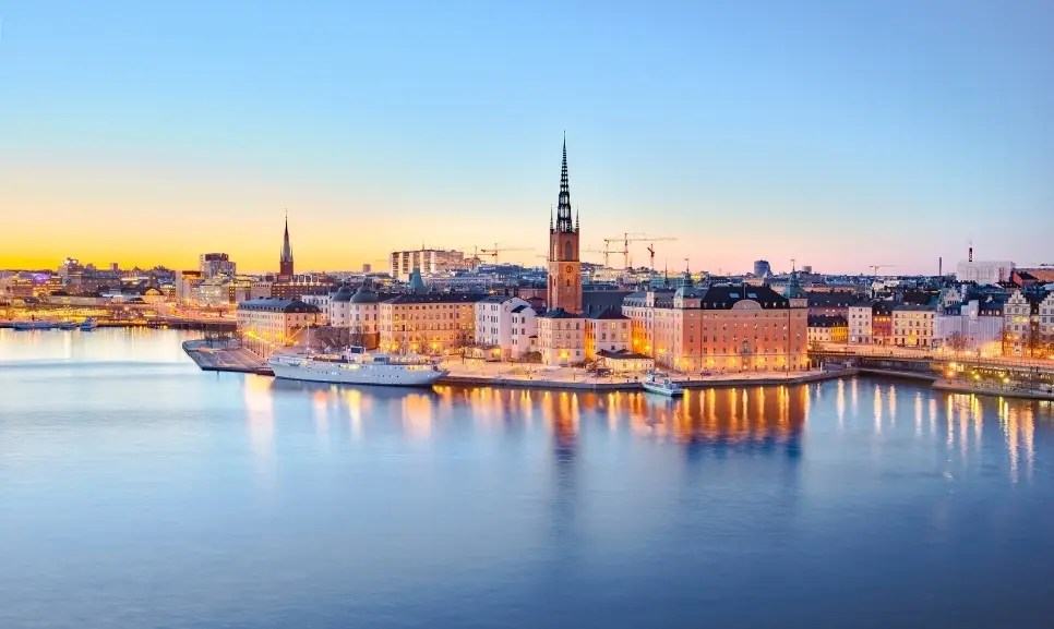 Utsikt over Bygninger langs havet i Stockholm
